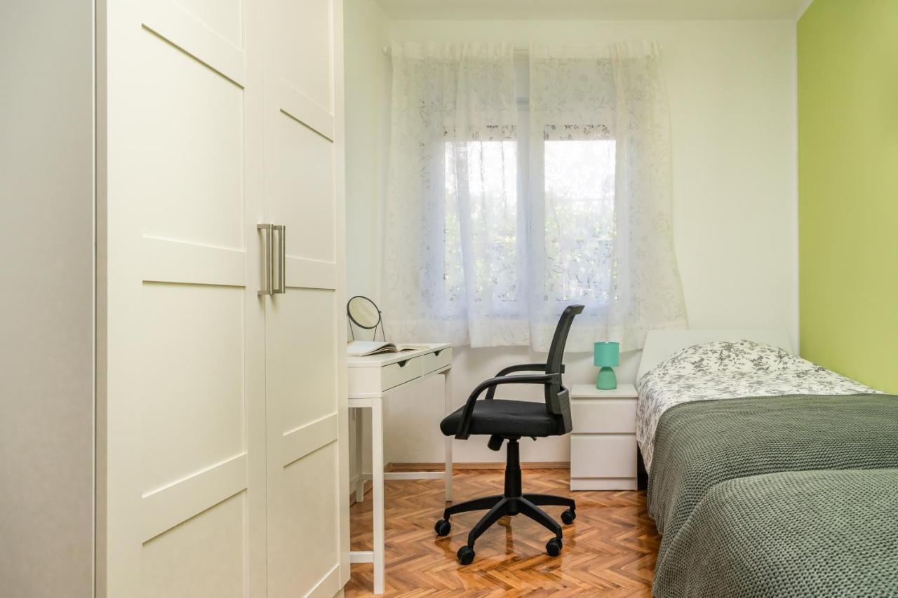 Visum Apartments Pula Bagian luar foto